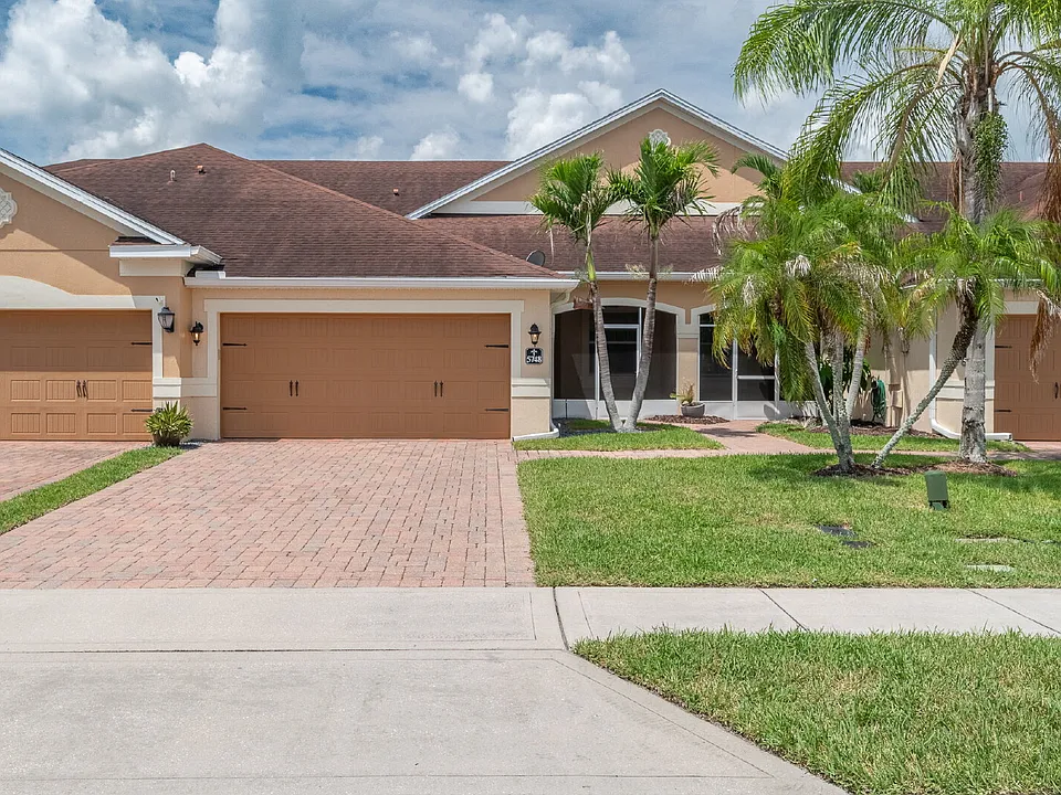 5748 Tamarac Dr