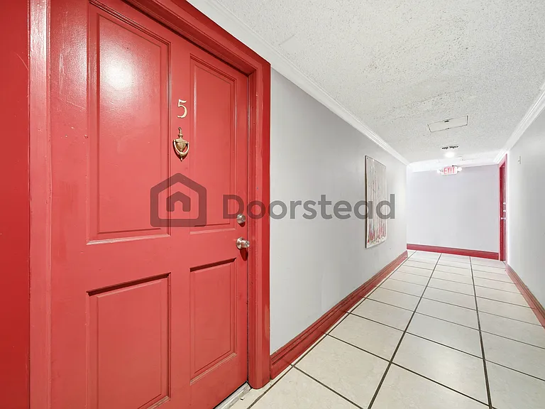 1826 S Bundy Dr #5 — Photo 5