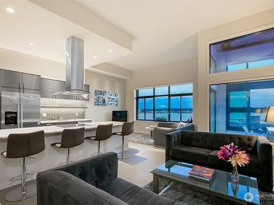 2021 1st Avenue #G4, Seattle, WA, 98121