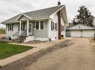 760 Montcrest St, Dubuque, IA 52001