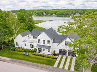 45 Langsford Rd, Kennebunkport, ME 04046