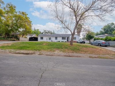 11360 Ruggiero Ave, Sylmar, CA, 91342