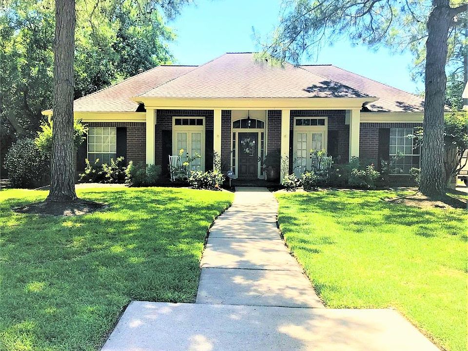 1st image of 15923 Moonlight Creek Ct
