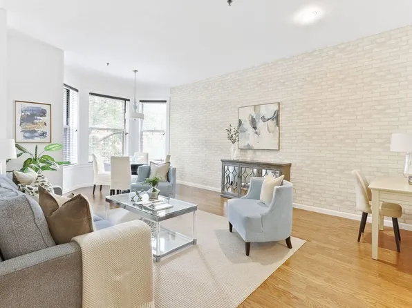 416 Marlborough St APT 203, Boston, MA 02115