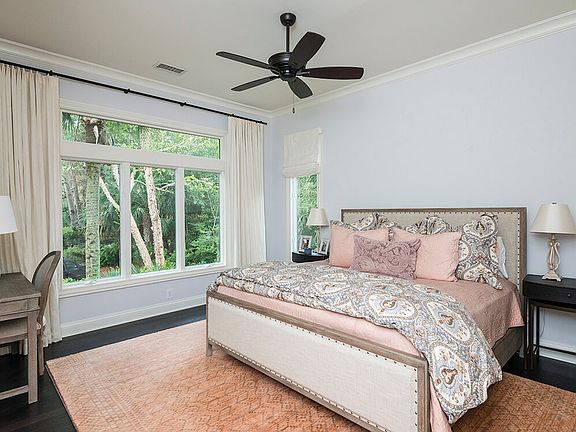 4th image of 49 River Marsh Ln