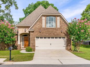 1060 Linlen Ave, Mobile, AL 36609