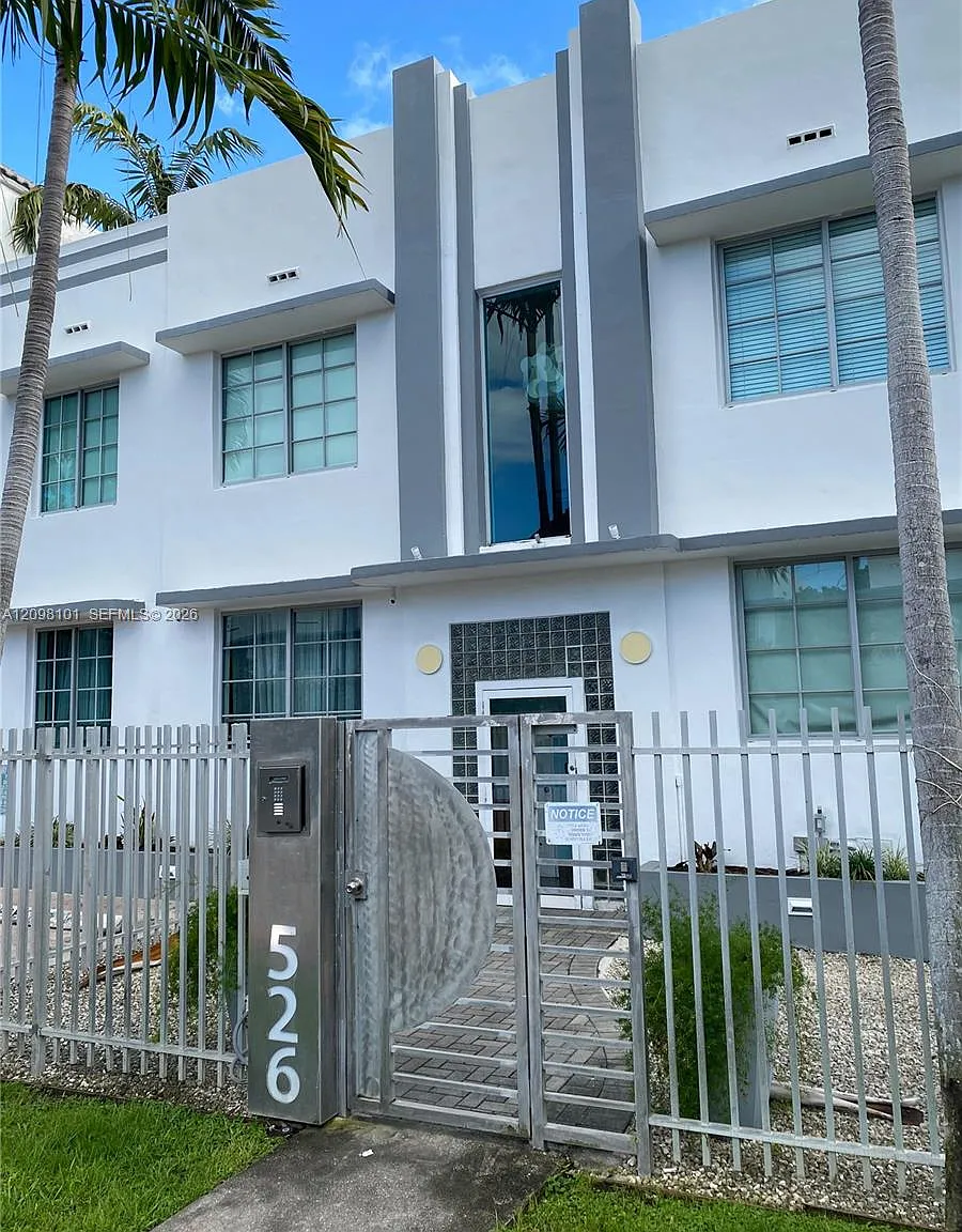 Selma Condo — Photo 3