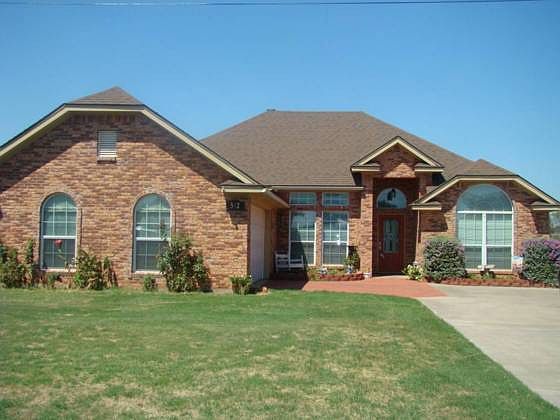1st image of 502 E Texas Ave