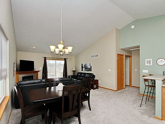 2nd image of 1537 Vandello Cir