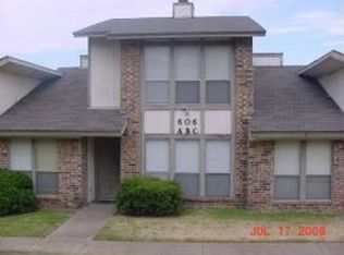 606 Lillard Rd APT A, Arlington, TX 76012