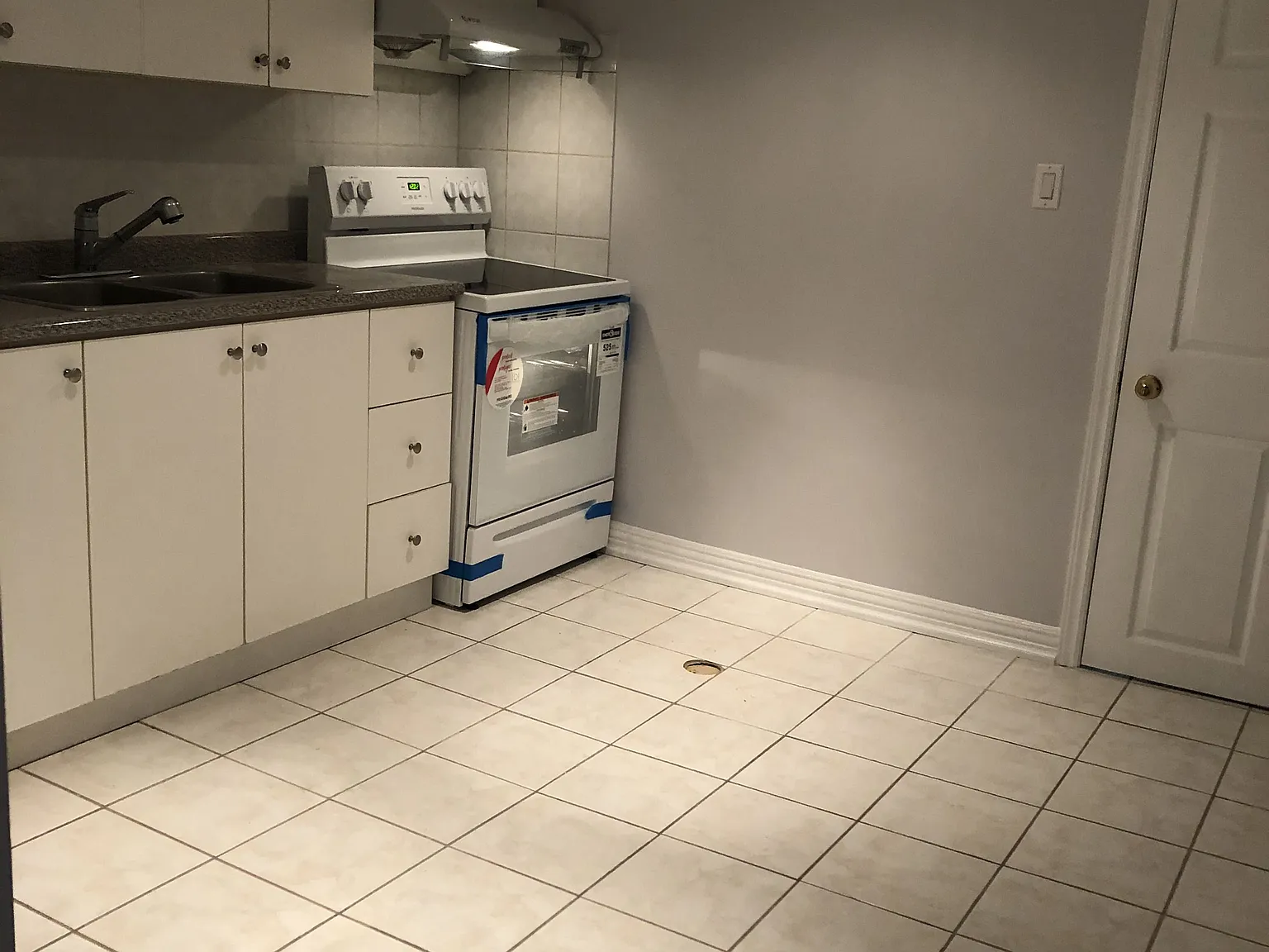1 bed, $1,000 — Photo 4