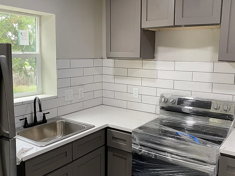 521 E Jackson St #A — Photo 11