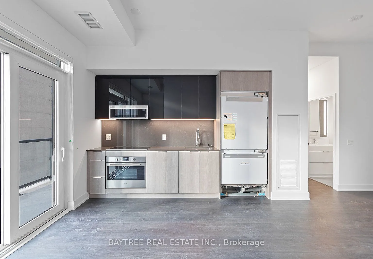 JAC Condos — Photo 2