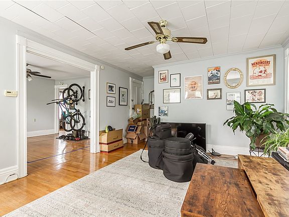 5th image of 115 Rutgers St