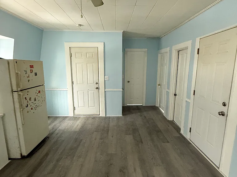 29 Ash St #3 — Photo 22