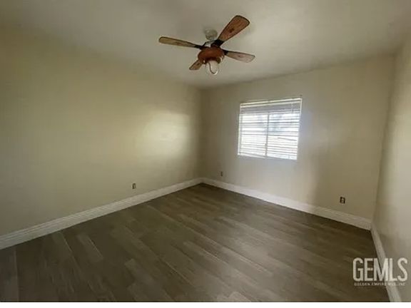 2nd image of 41042 163rd St E #A