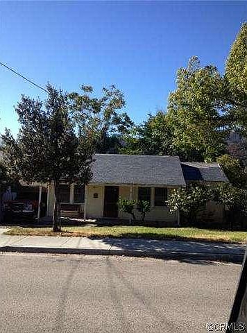 1st image of 2828 Manhattan Ave