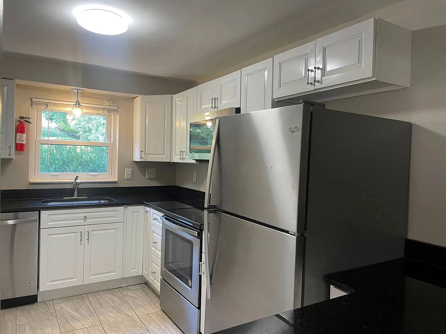 7401-7403 Brighton Rd - (23221) — Photo 3