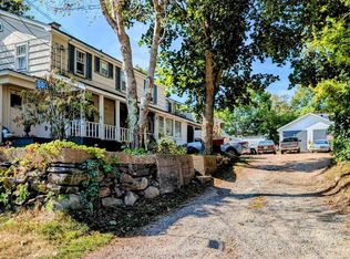 1001 King St #A-b, Bridgewater, NS B4V 1C1