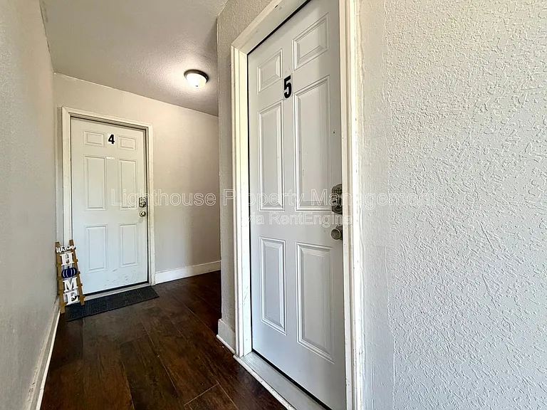 2825 Sanford St #5 — Photo 10