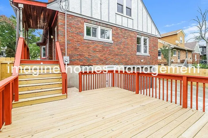 1735 Avonlea Ave — Photo 18