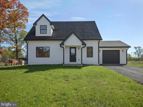 13795 Buchanan Trl W, Mercersburg, PA 17236