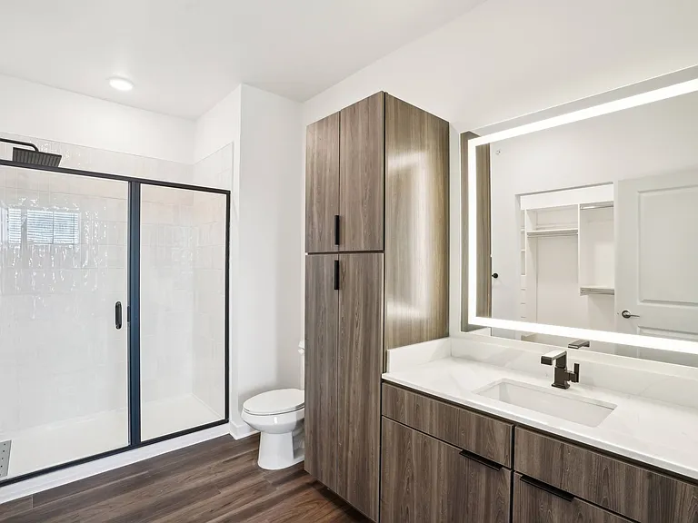 The Pullman Luxury Apartments — Photo 74