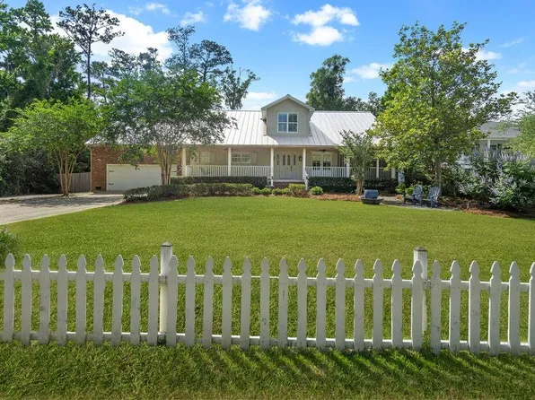 222 Coffee St, Mandeville, LA 70448