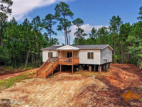 3rd image of 5053 Swallow Ln