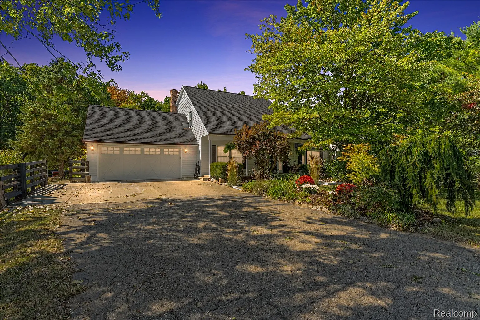 2715 Cullen Rd photo 1