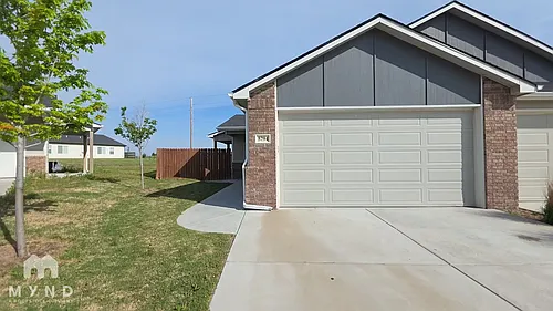 5794 E Bristol Cir #5794-BEL Photo 1