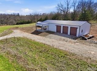 11916 Brainerd Ln, Crocker, MO 65452