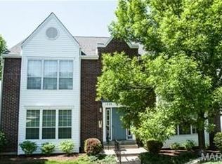 1335 Crossings Ct UNIT D, Ballwin, MO