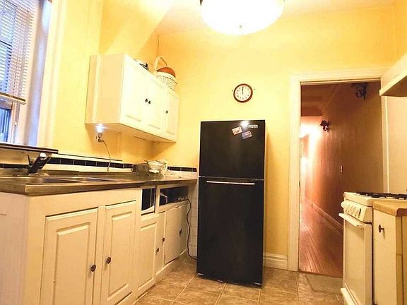5th image of 475 W 141st St Floor 1