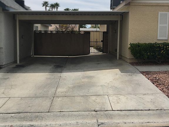 2nd image of 8217 Dans Glen Pl