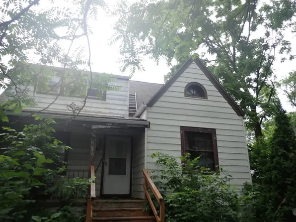 7020 West Mill ROAD, Milwaukee, WI 53218
