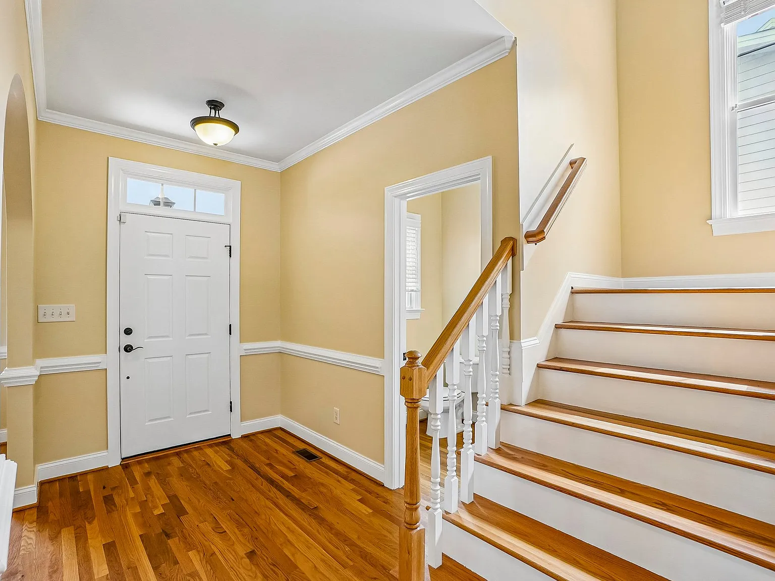 4 bed, 2.5 bath, 2954 sqft, $3,000 — Photo 4