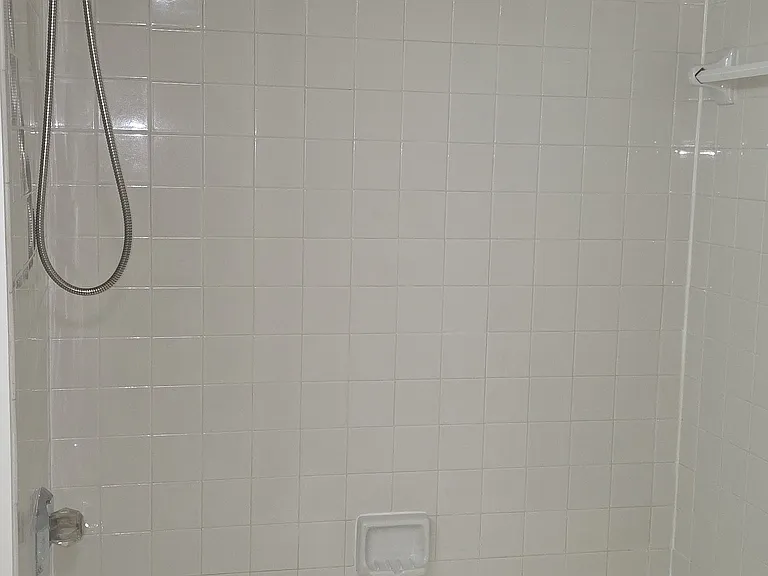 10101 Grosvenor Pl #520 — Photo 30