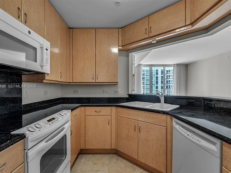 801 Brickell Key Blvd #2108 — Photo 5