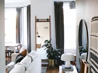 242 12th St SE FLOOR 2, Washington, DC 20003