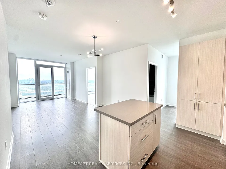 95 Oneida Cres #1910
