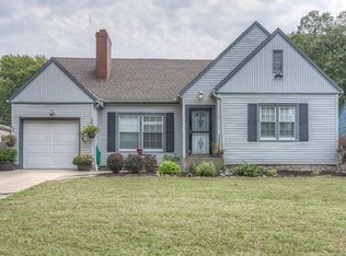 7635 Jarboe St, Kansas City, MO 64114