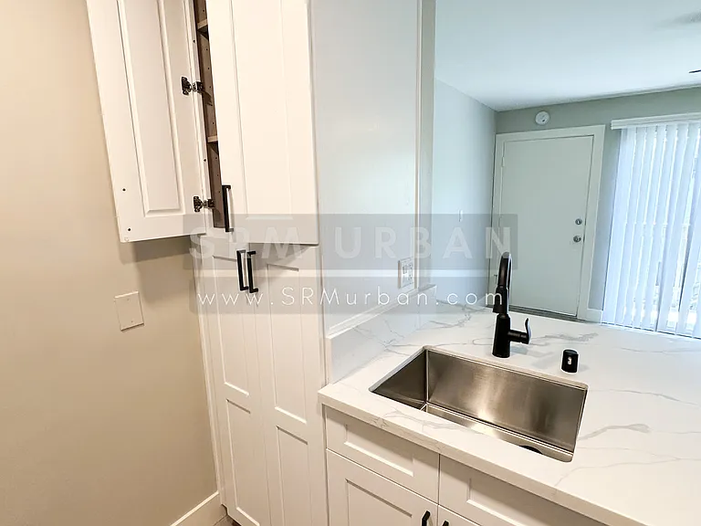 4767 Mansfield St #19 — Photo 6