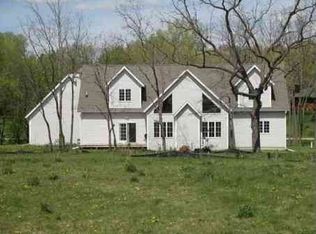 W13538 Valley Ln, Lodi, WI 53555