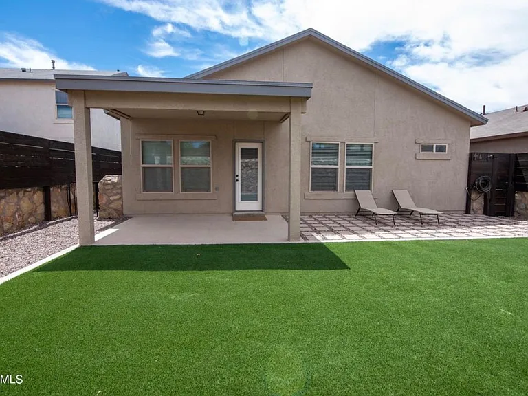 14333 Earl Chokiski Ave — Photo 4