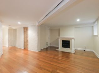 7623 N Bosworth Ave APT 1, Chicago, IL 60626