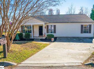 125 Habersham Ct, Easley, SC 29642