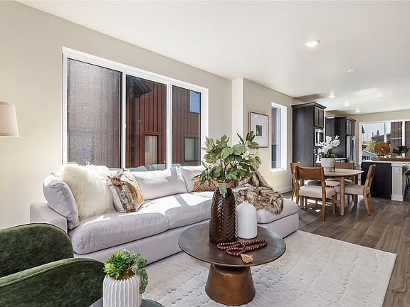 4th image of 1301 Adams Avenue UNIT 127