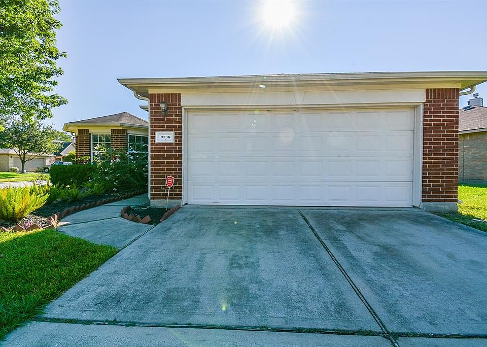 1st image of 9738 Misty Vine Ct