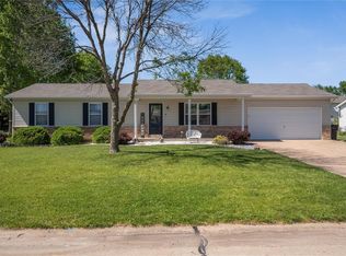 25 Silver Ct, Troy, MO 63379